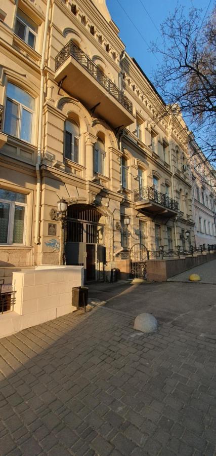 Апартаменты На Греческой Odessa Extérieur photo