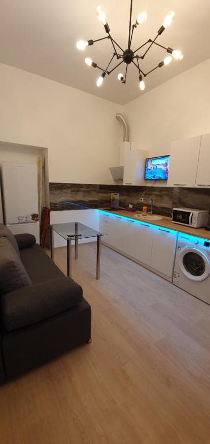Апартаменты На Греческой Odessa Extérieur photo